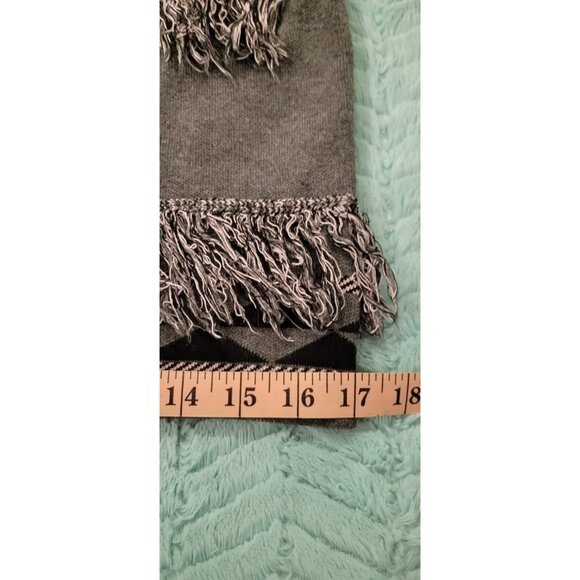 English Factory Sweater Vest  Women's Sz S Gray/Pink With a Front Detail Fringes - Picture 13 of 16